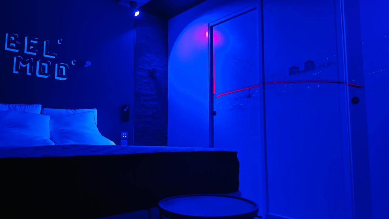 Studio Bel Mod Mont D'Or - Belvedere Moderne Lyon Exterior foto