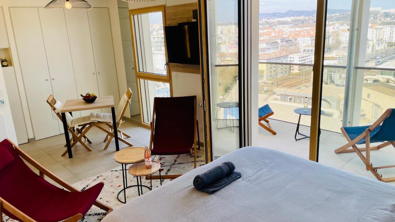 Studio Bel Mod Mont D'Or - Belvedere Moderne Lyon Exterior foto