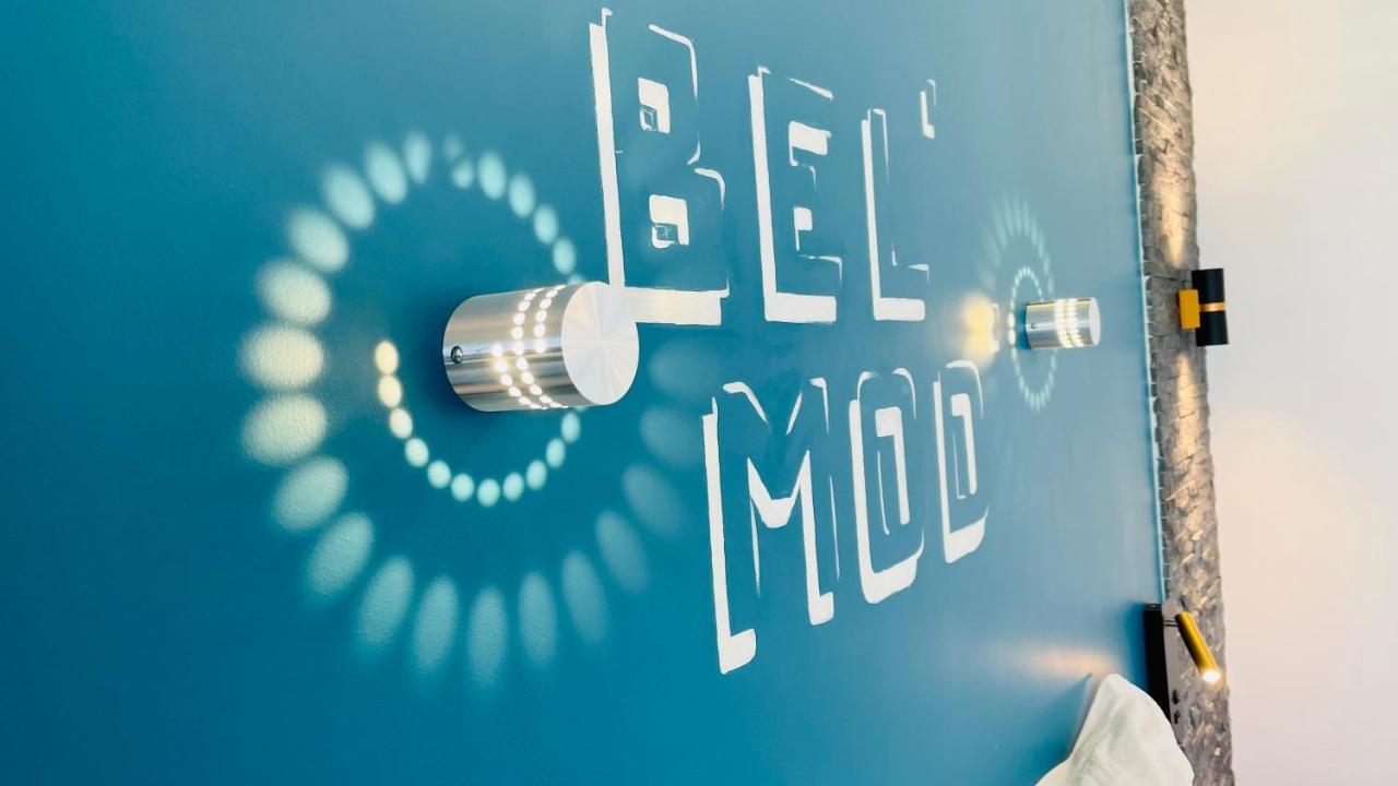 Studio Bel Mod Mont D'Or - Belvedere Moderne Lyon Exterior foto